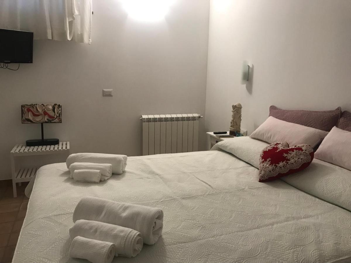 Casa Delle Sirene Nto Principe 호텔 팔코네 외부 사진